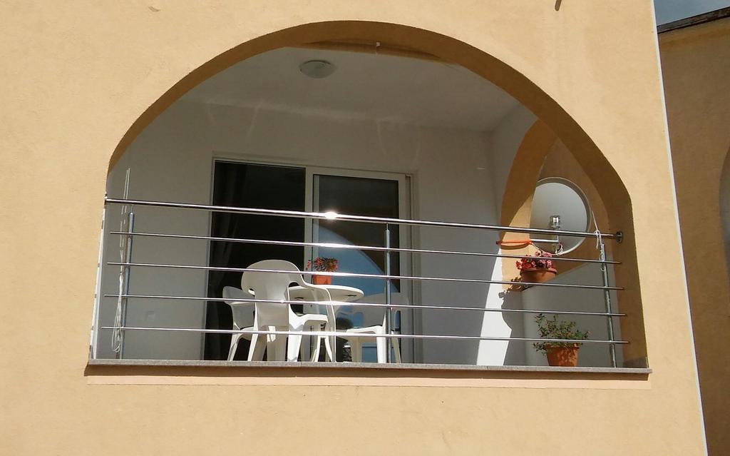 Apartment Valentina Klenovica Exterior foto